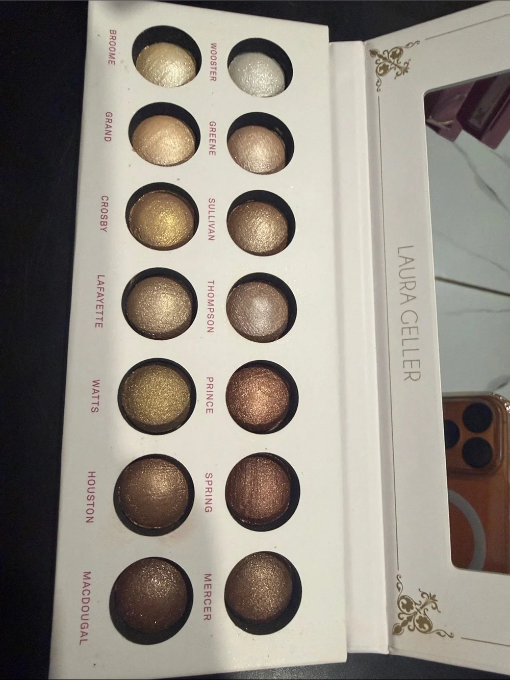 Laura Geller 14 Baked Eyeshadows brand new